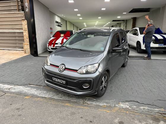 VOLKSWAGEN UP 1.0 170 TSI TOTAL FLEX XTREME 4P MANUAL VOLKSWAGEN UP 1.0 170 TSI TOTAL FLEX XTREME 4P MANUAL